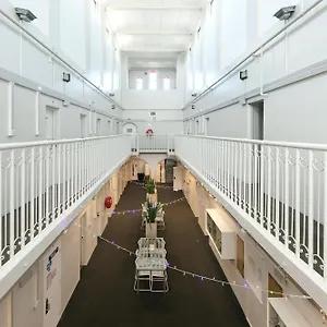  Hostal Jailhouse